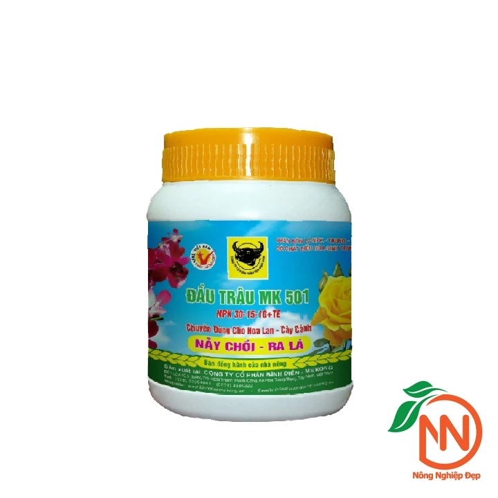 Dau Trau MK 501 (NPK 30-15-10) foliar fertiliser for shoot and leaf flushes
